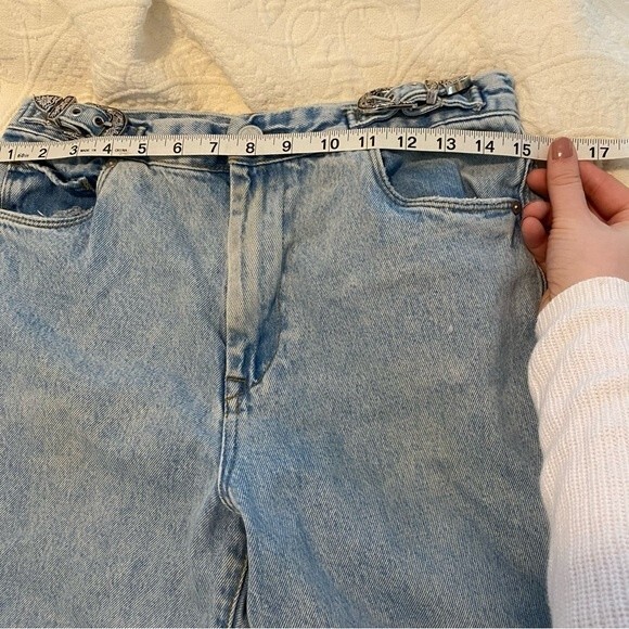 Blank NYC The Bleecker size 28 Light Wash Belt Appliqué Western Mom Jeans - Picture 12 of 12